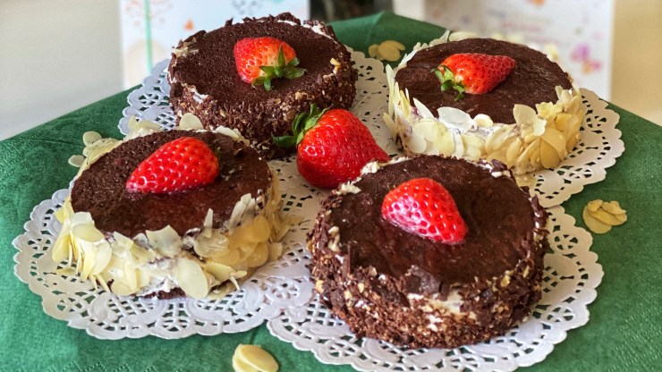 Zevende verjaardag in Nederland&nbsp;(boring?)