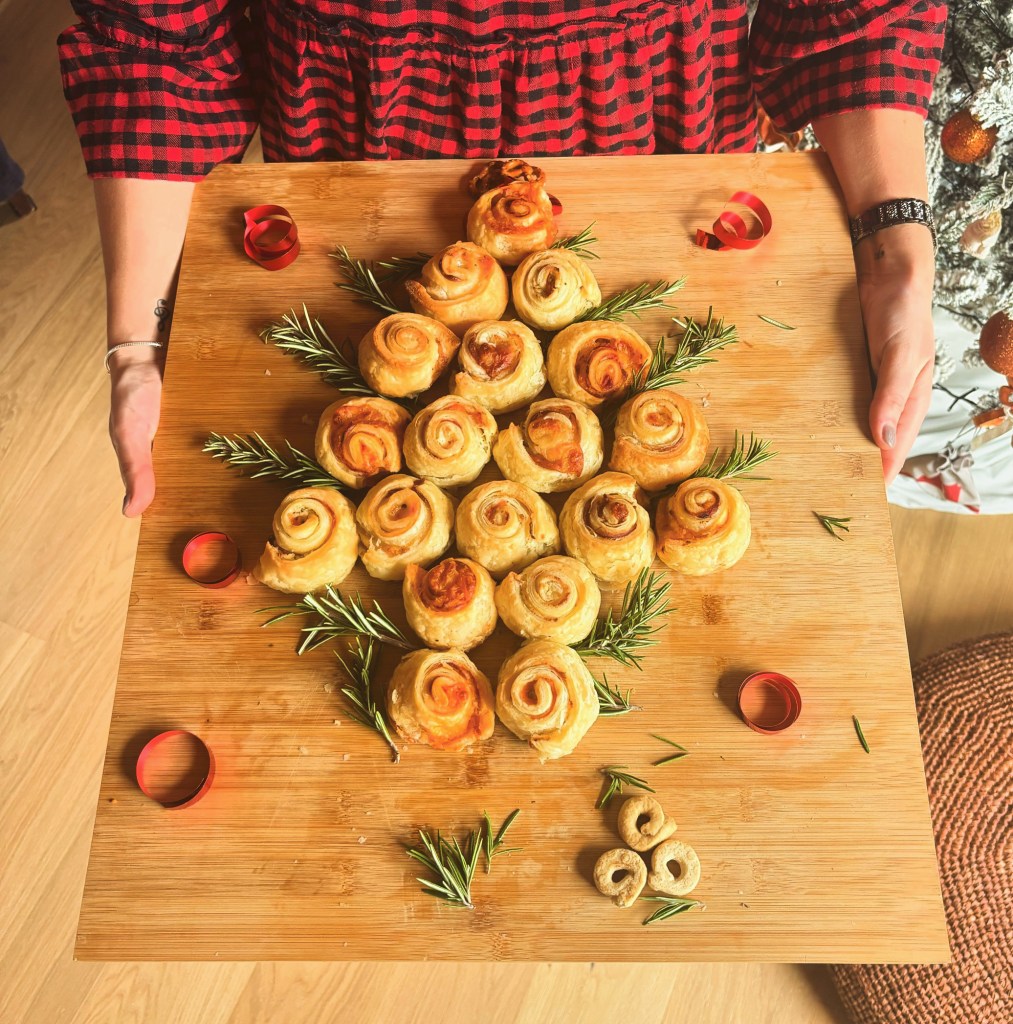 PUFF PASTRY XMAS&nbsp;TREE